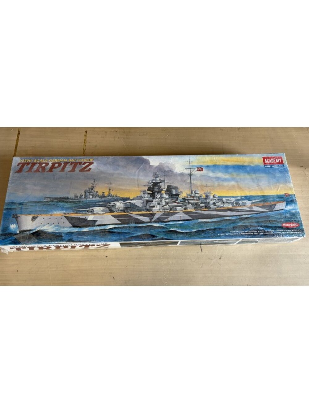 Academy 14111 Tirpitz German Battleship 1:350 Model Kit Brand New Sealed WWII